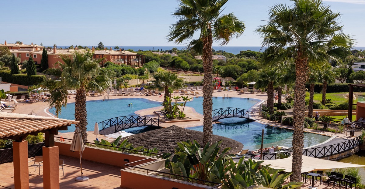 MONTE SANTO RESORT: moradias e apartamentos em Carvoeiro, Algarve