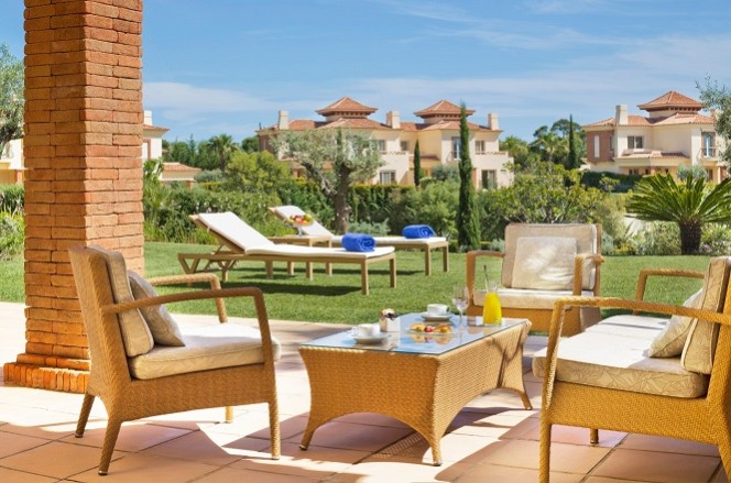UNTERNEHMEN: Luxusvillen mit 3 Schlafzimmern im Monte Rei Resort, Vila Nova de Cacela, Algarve