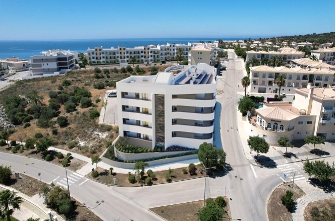 LE LEAF : Nouveaux appartements T1+1, T2 & T2+1, à Porto de Mós, Algarve