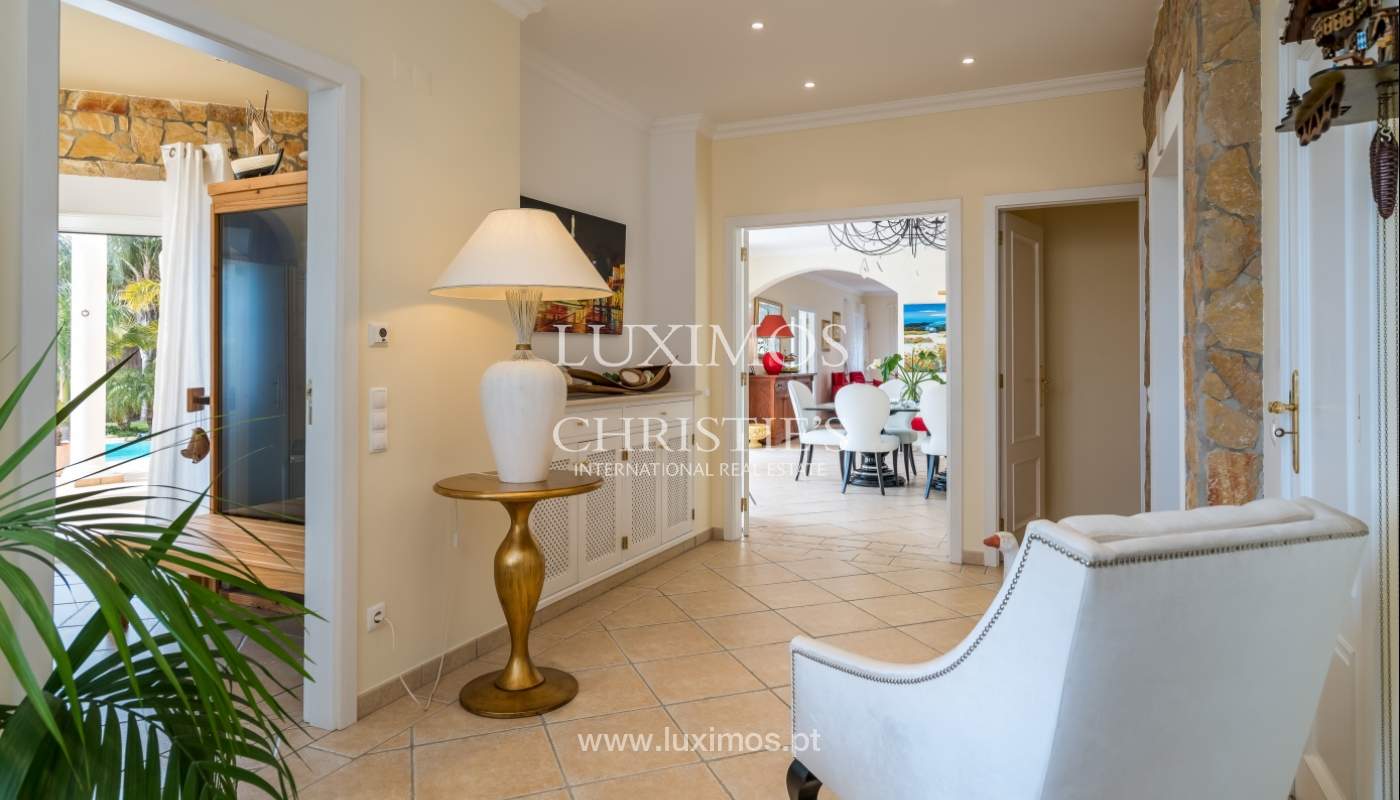 Venda de moradia de luxo perto de Vilamoura em Loulé, Algarve_100652