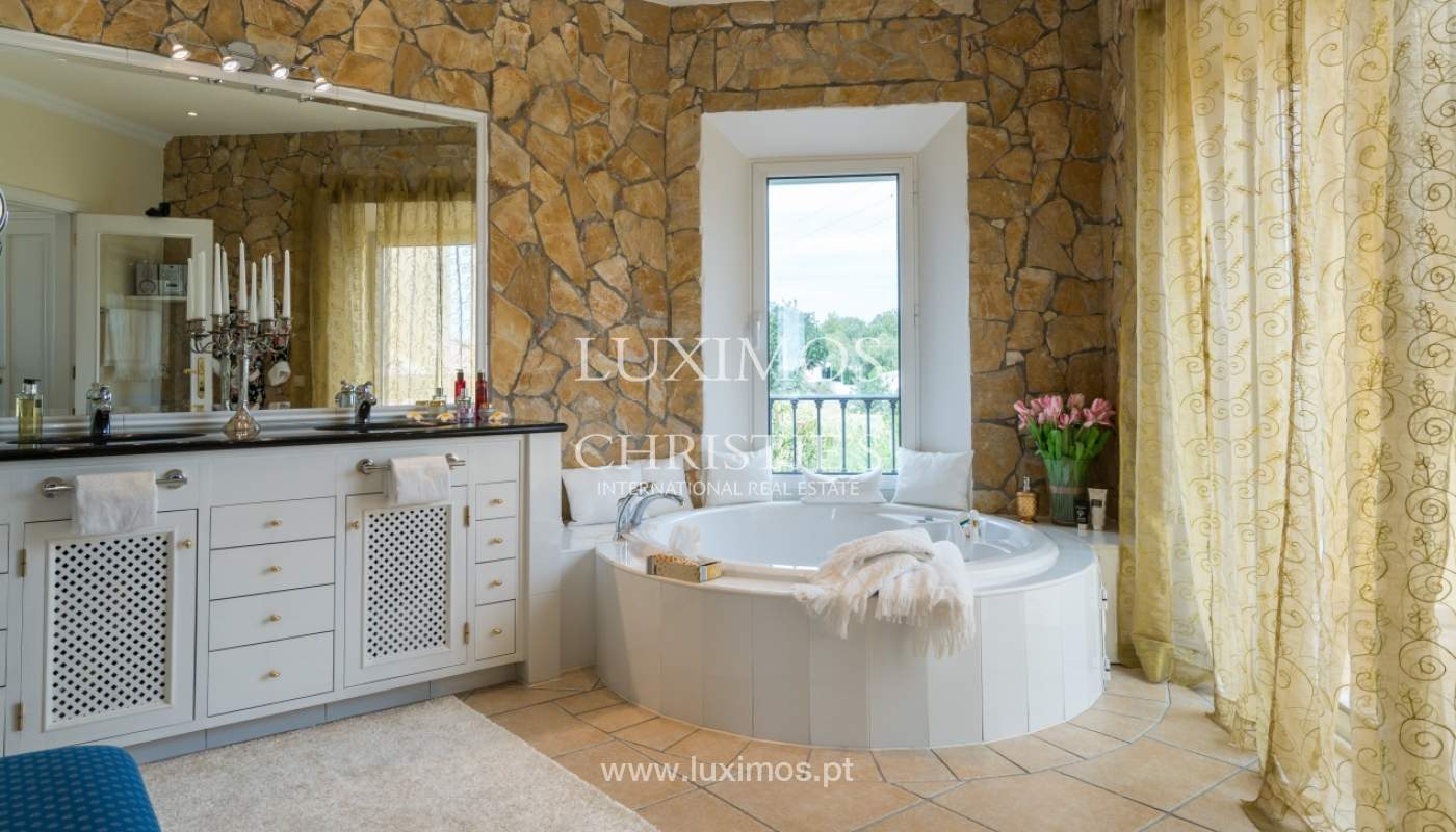 Venda de moradia de luxo perto de Vilamoura em Loulé, Algarve_100688