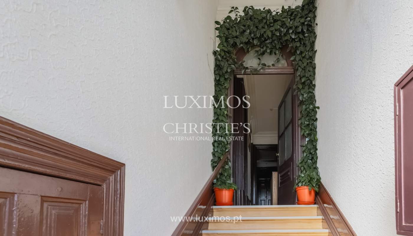 Sale of house in central location, Boavista, Porto, Portugal_101103