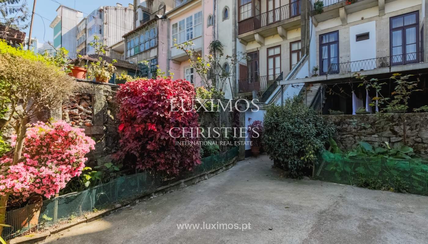 Sale of house in central location, Boavista, Porto, Portugal_101112