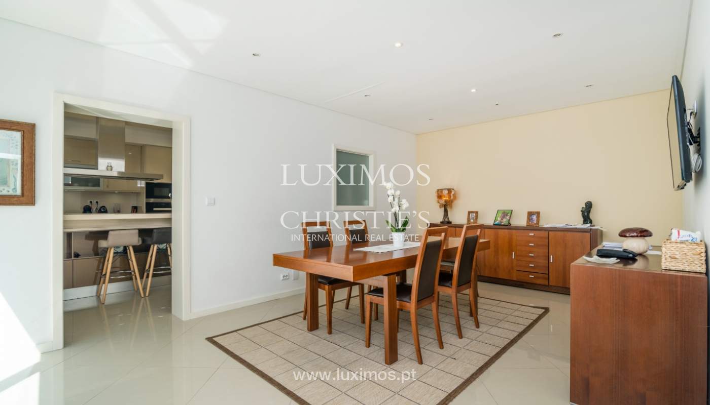 Sale of luxury villa w/ pool and ocean views, V. N. Gaia, Portugal_103785