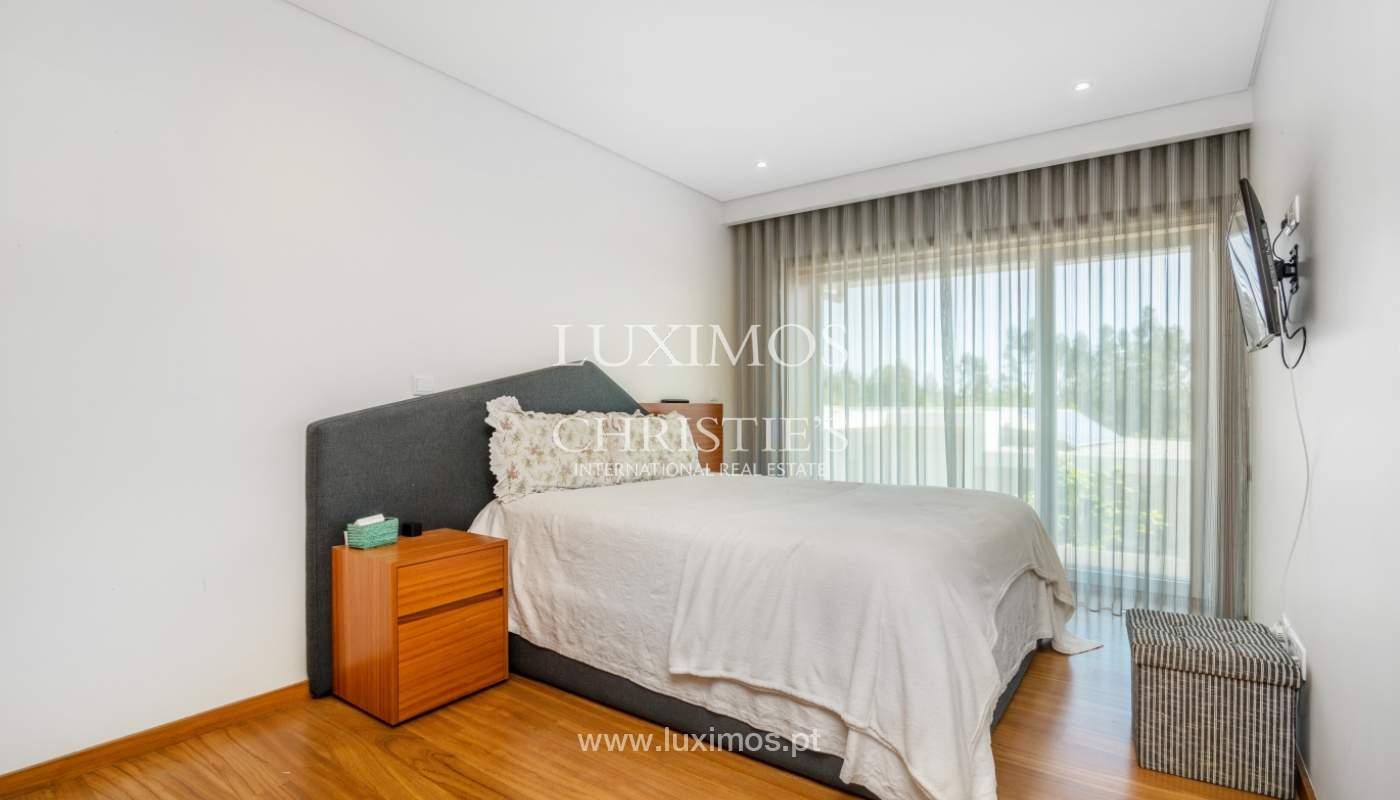 Sale of luxury villa w/ pool and ocean views, V. N. Gaia, Portugal_103793