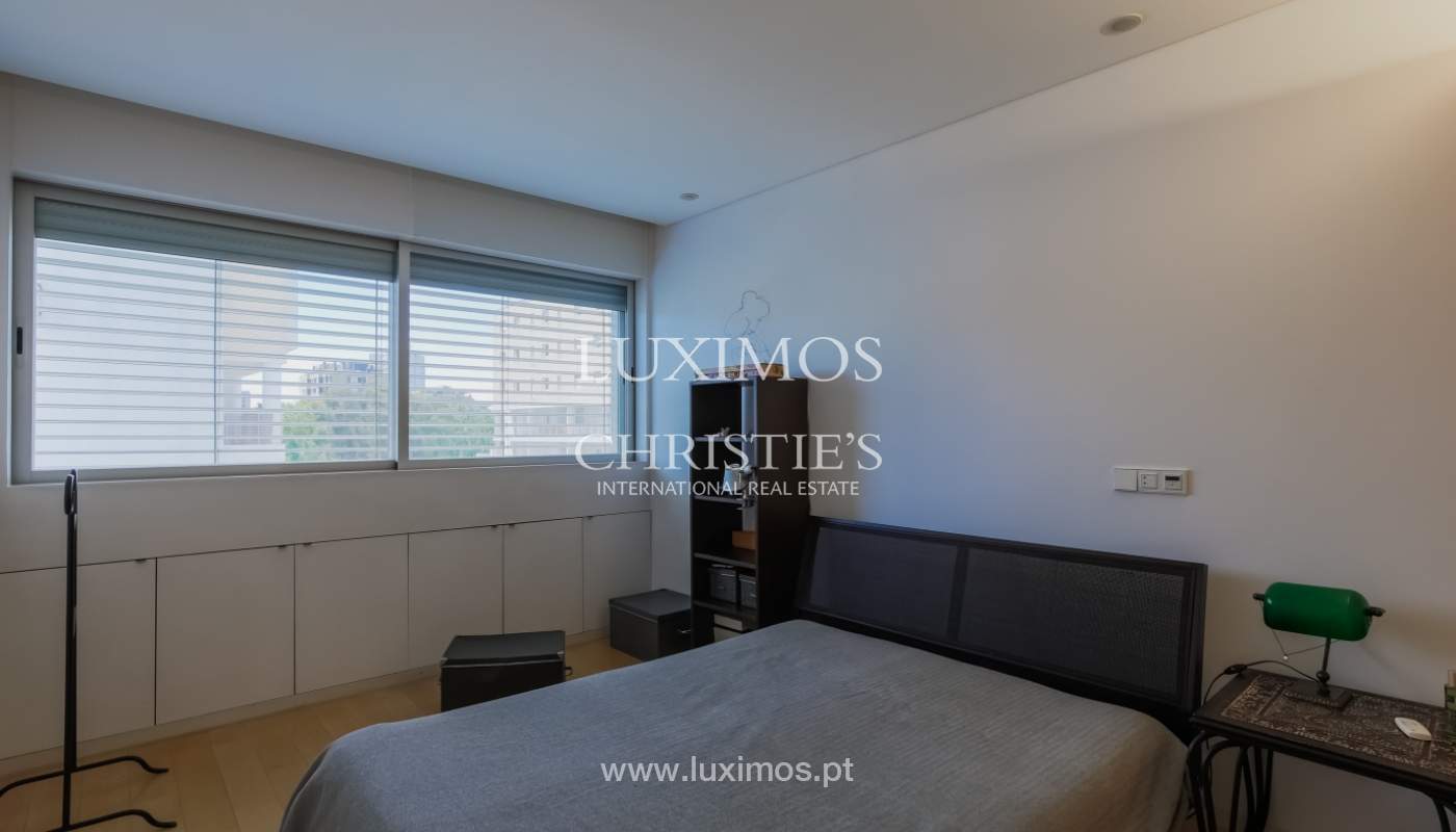 Venda apartamento moderno em condomínio de alto padrão, Porto, Portugal_104687