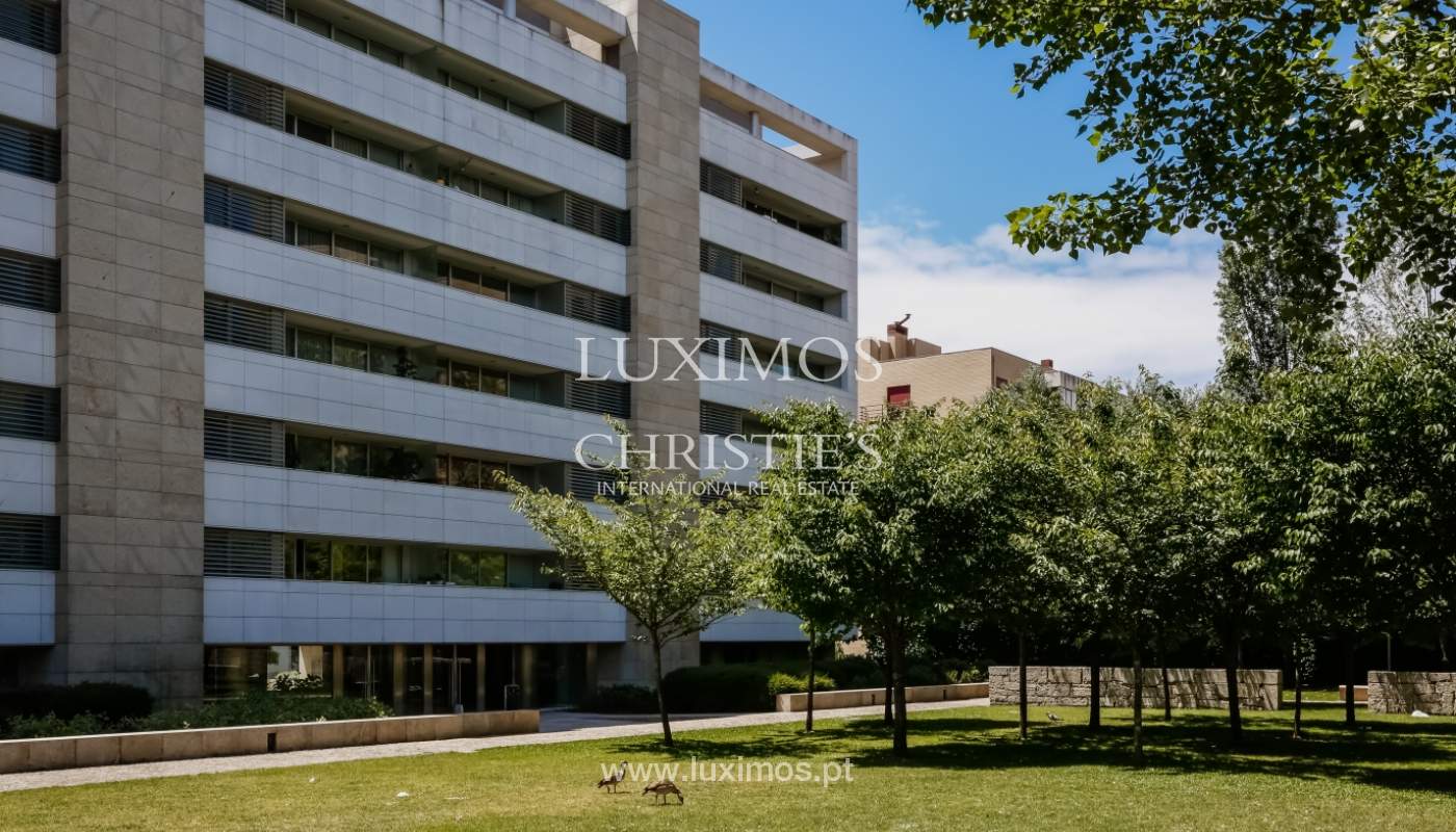 Venda apartamento moderno em condomínio de alto padrão, Porto, Portugal_104700