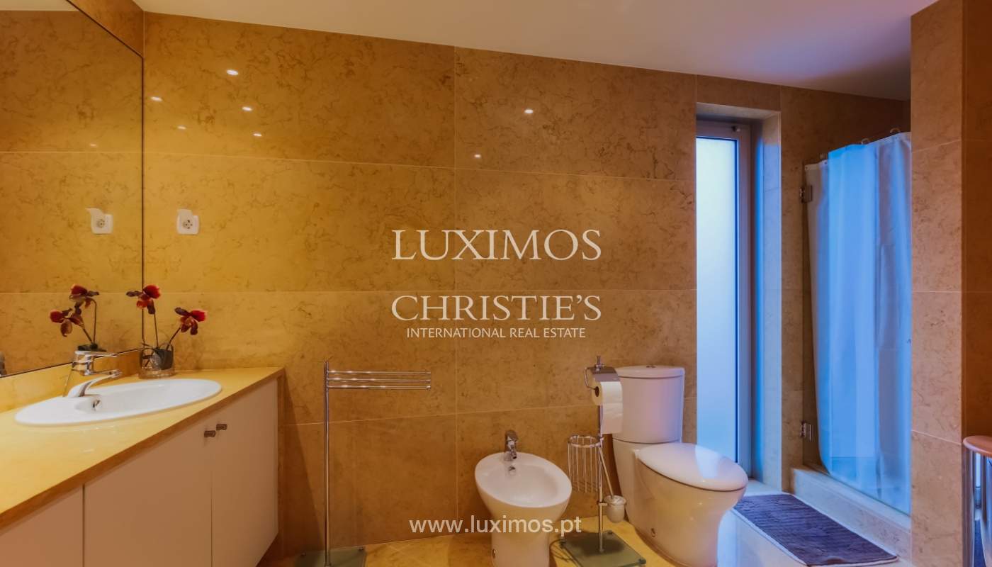 Venda de apartamento de luxo em condomínio com piscina, Lordelo do Ouro_104718