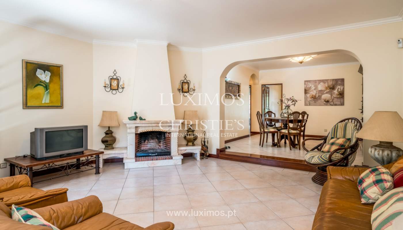 Sale of villa by golf course in Vilamoura, Algarve, Portugal_105428