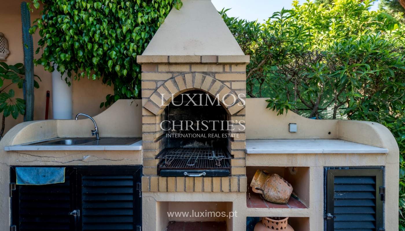 Sale of villa by golf course in Vilamoura, Algarve, Portugal_105458