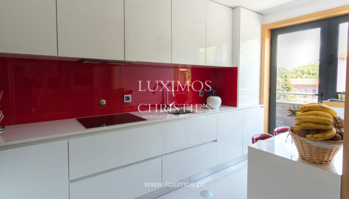 Appartement duplex contemporain, avec une terrasse, Porto, Portugal_106799