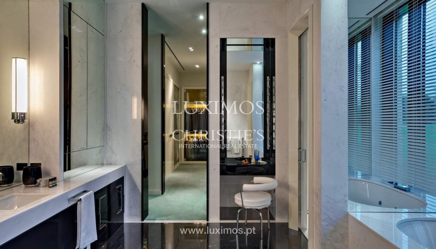 Luxus-villa komplett eingerichtet mit gepflegten Gärten und einem swimming-pool in Vila do Conde, Porto, Portugal_107152