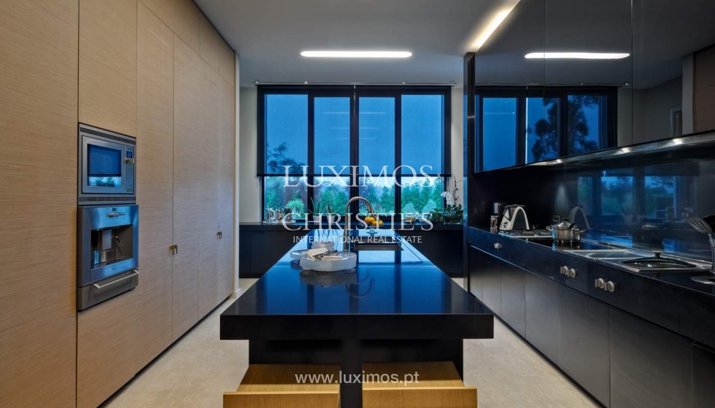 Luxus-villa komplett eingerichtet mit gepflegten Gärten und einem swimming-pool in Vila do Conde, Porto, Portugal_107155