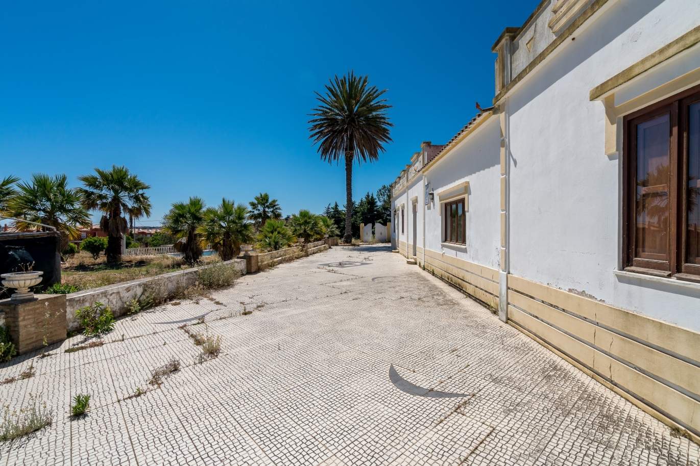 Sale of property in Alcantarilha, Silves, Algarve, Portugal_107981