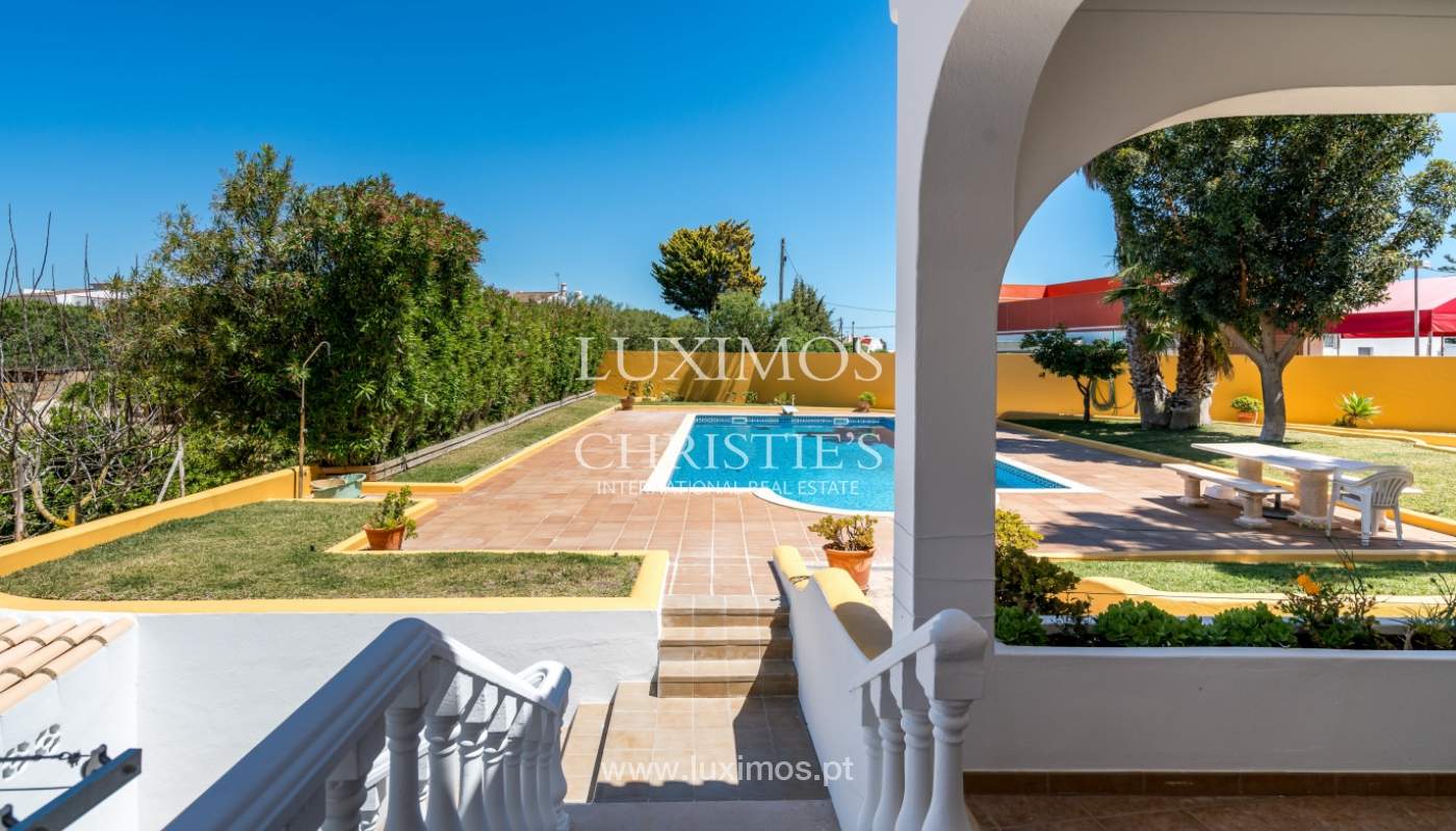 Sale of villa with pool in Porches, Lagoa, Algarve, Portugal