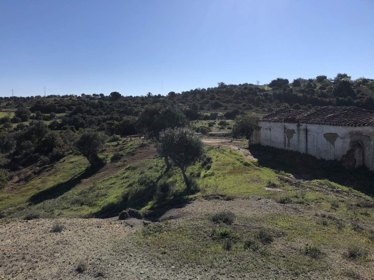Venta de terreno para la construcción en Lagoa, Algarve, Portugal_110178