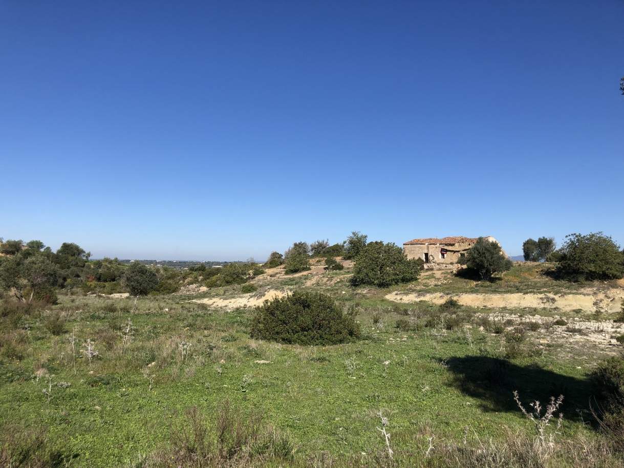 Sale of land for construction in Porches, Lagoa, Algarve, Portugal_110191