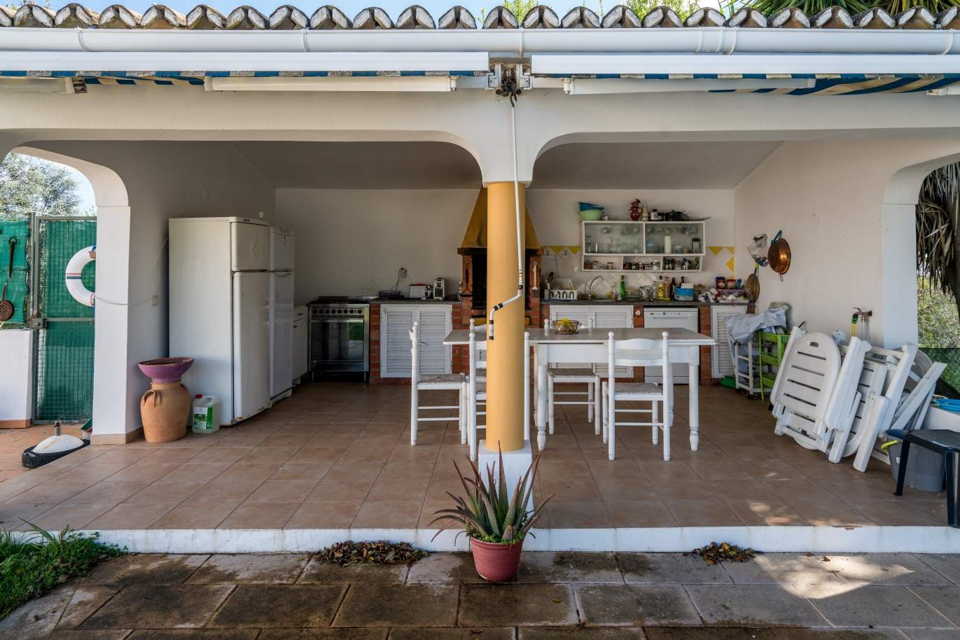 Sale of villa with pool in Boliqueime, Loulé, Algarve, Portugal_110295