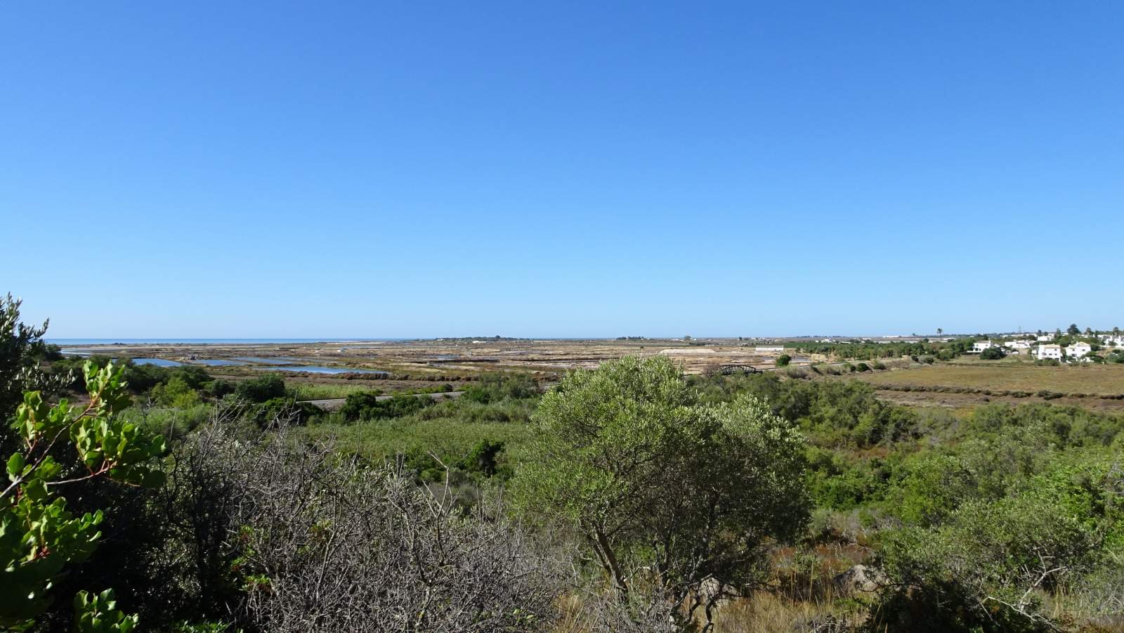 Terreno con vistas al mar para la construcción en Tavira, Algarve, Portugal_111171