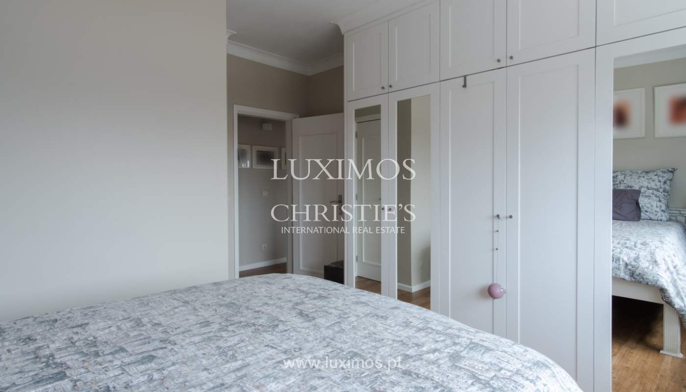 Sale of house with wonderful views to the sea and Porto, V. N. Gaia, Portugal_113300