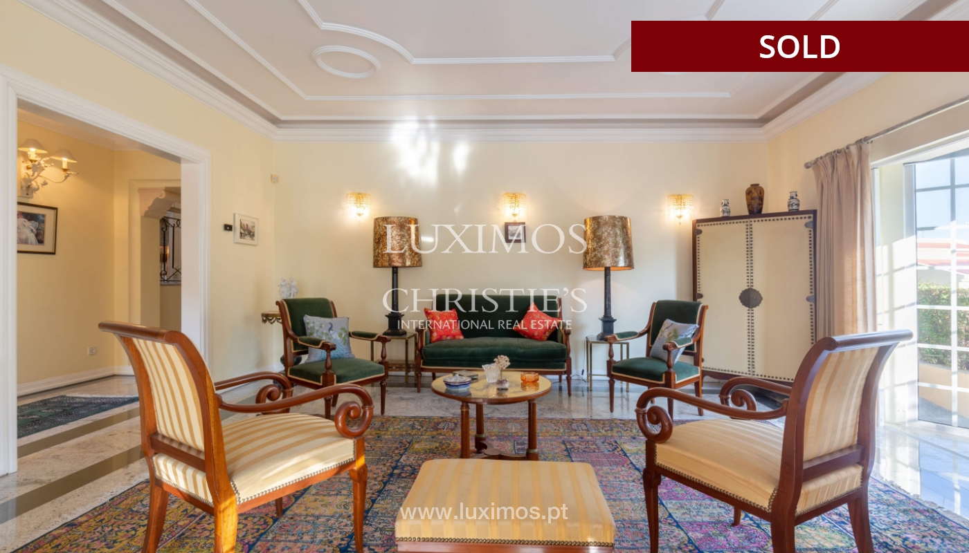 Venda de moradia de luxo frente golfe em Vilamoura, Algarve, Portugal_113511