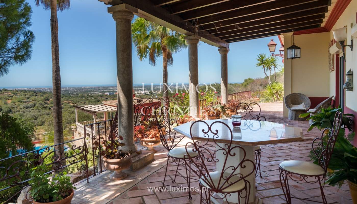 Venda de moradia com vista serra e mar em Estoi, Faro, Algarve