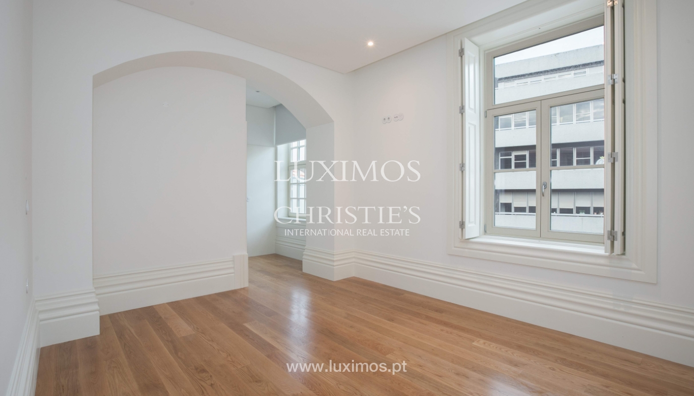 Arrendamento de apartamento novo no centro do Porto_117984