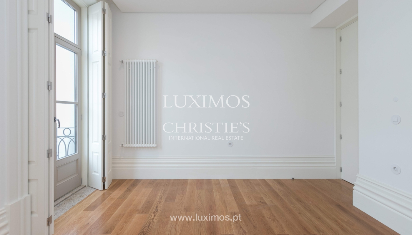 Arrendamento de apartamento novo no centro do Porto_117986