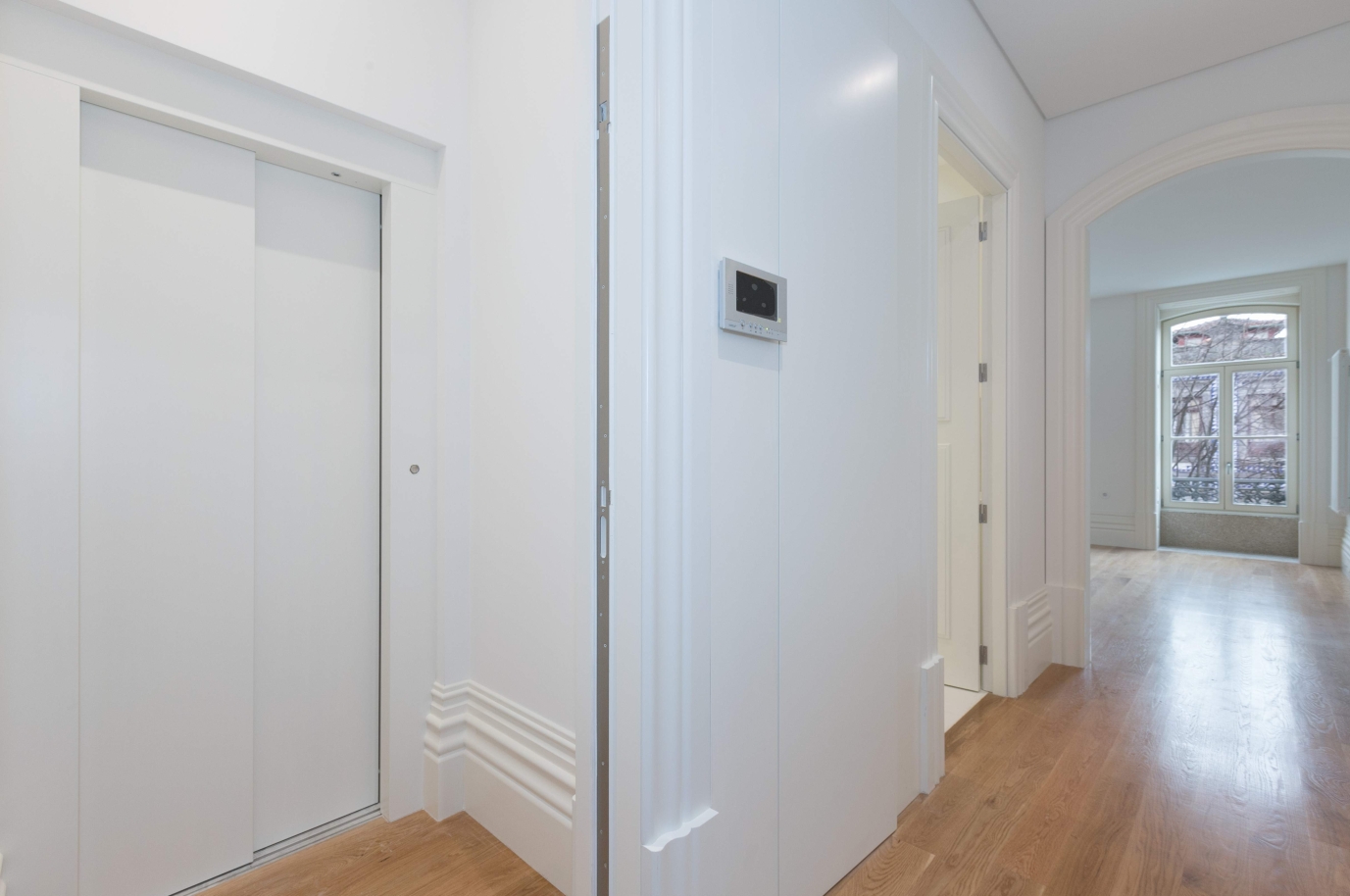 Der Mietvertrag für die neue Wohnung im Zentrum des Hafens_117988