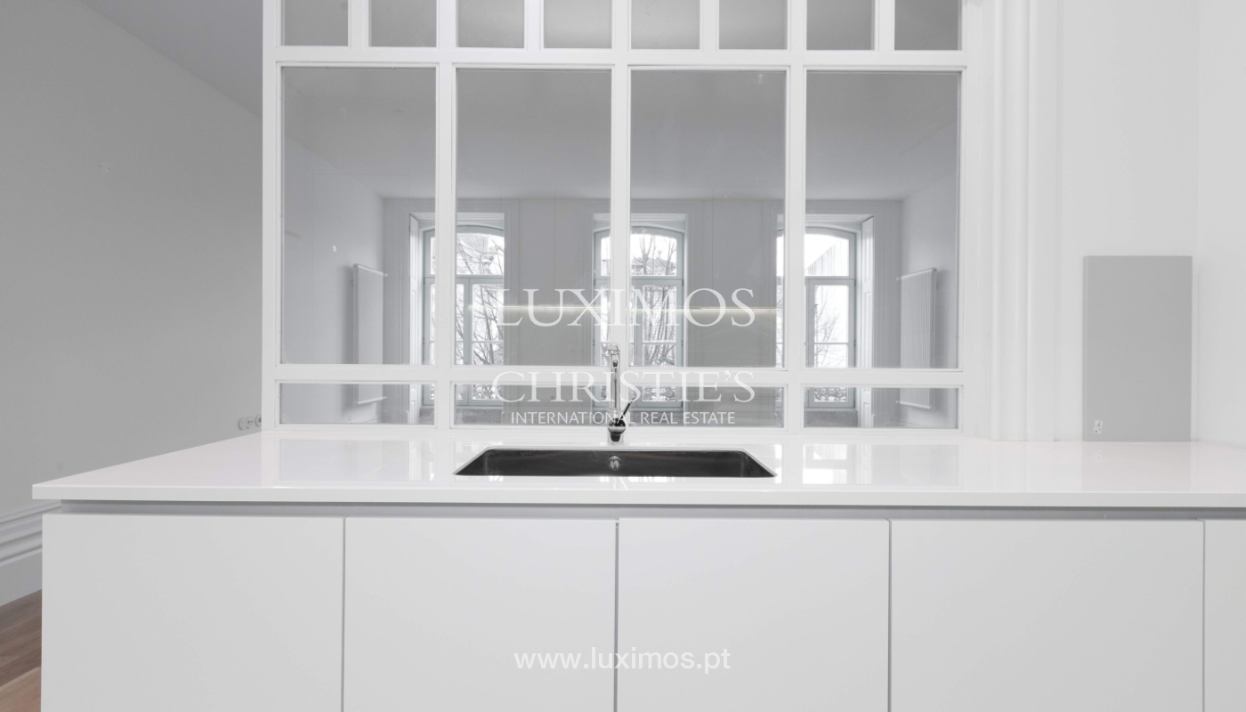 Arrendamento de apartamento novo no centro do Porto_117994