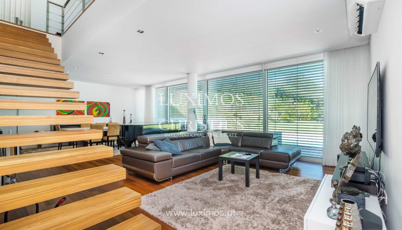Venta de villa contemporánea con jardín y piscina, V.N. Gaia, Portugal_118119