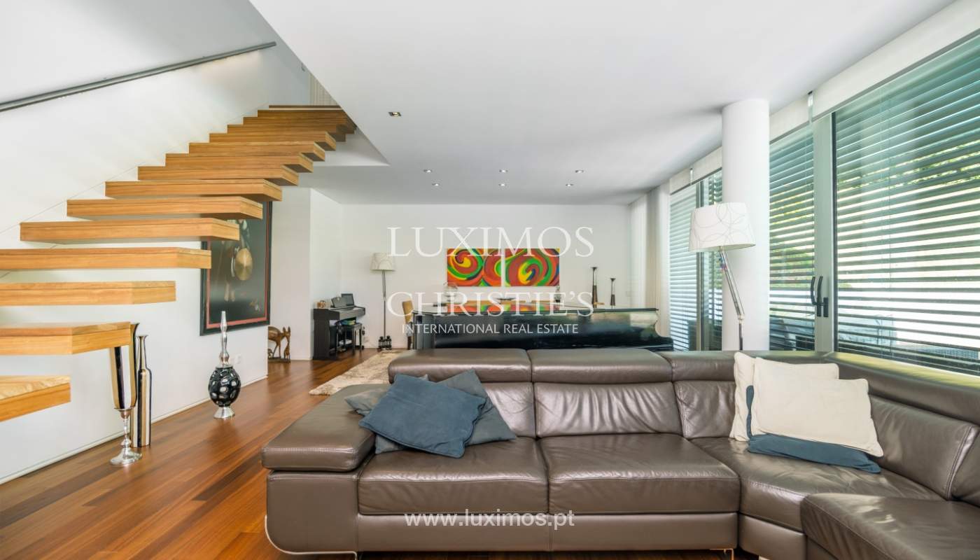 Venta de villa contemporánea con jardín y piscina, V.N. Gaia, Portugal_118122