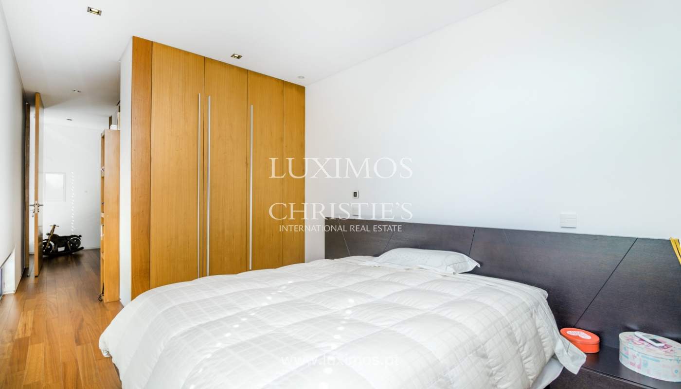 Venta de villa contemporánea con jardín y piscina, V.N. Gaia, Portugal_118125