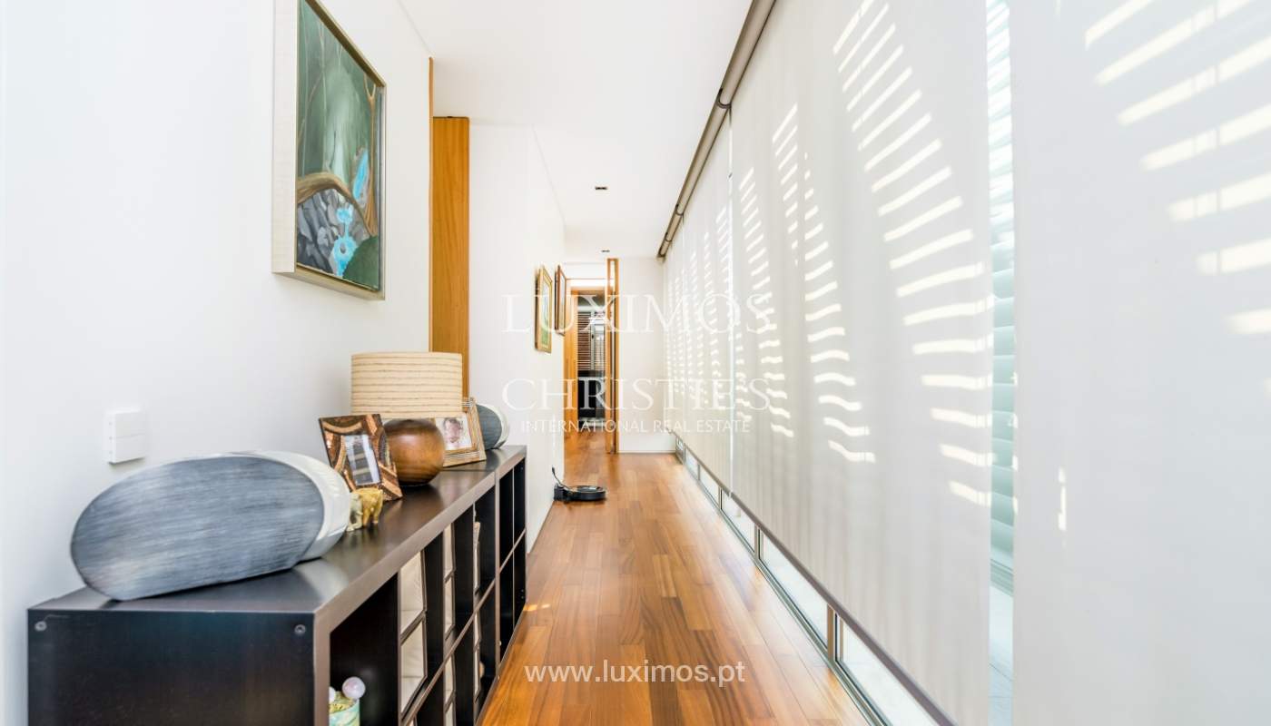 Venta de villa contemporánea con jardín y piscina, V.N. Gaia, Portugal_118126