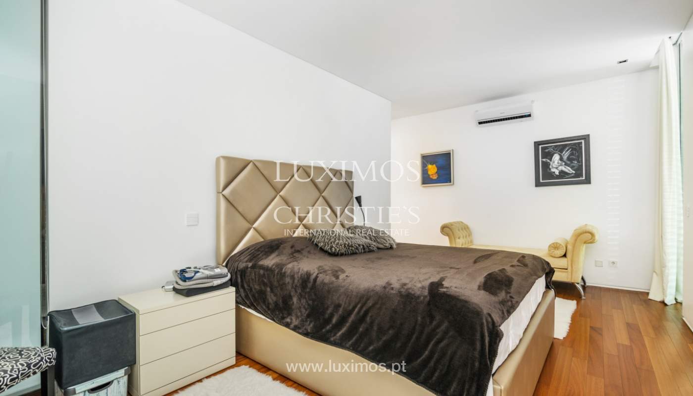 Venta de villa contemporánea con jardín y piscina, V.N. Gaia, Portugal_118133