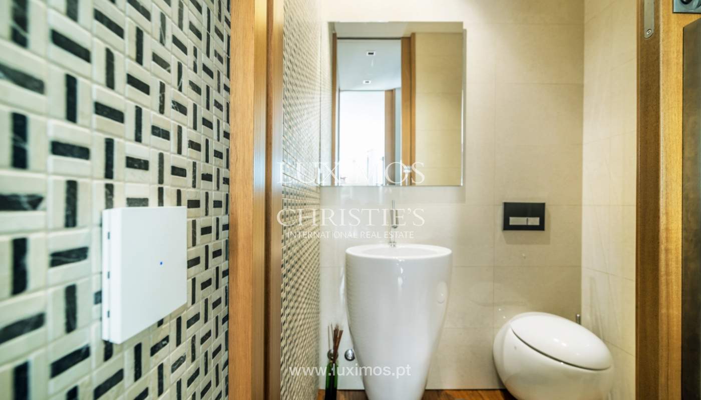 Venta de villa contemporánea con jardín y piscina, V.N. Gaia, Portugal_118138