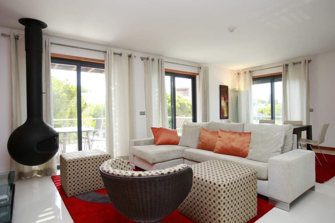 Apartamento en venta, campo de golf en Vale do Lobo, Algarve, Portugal_120319