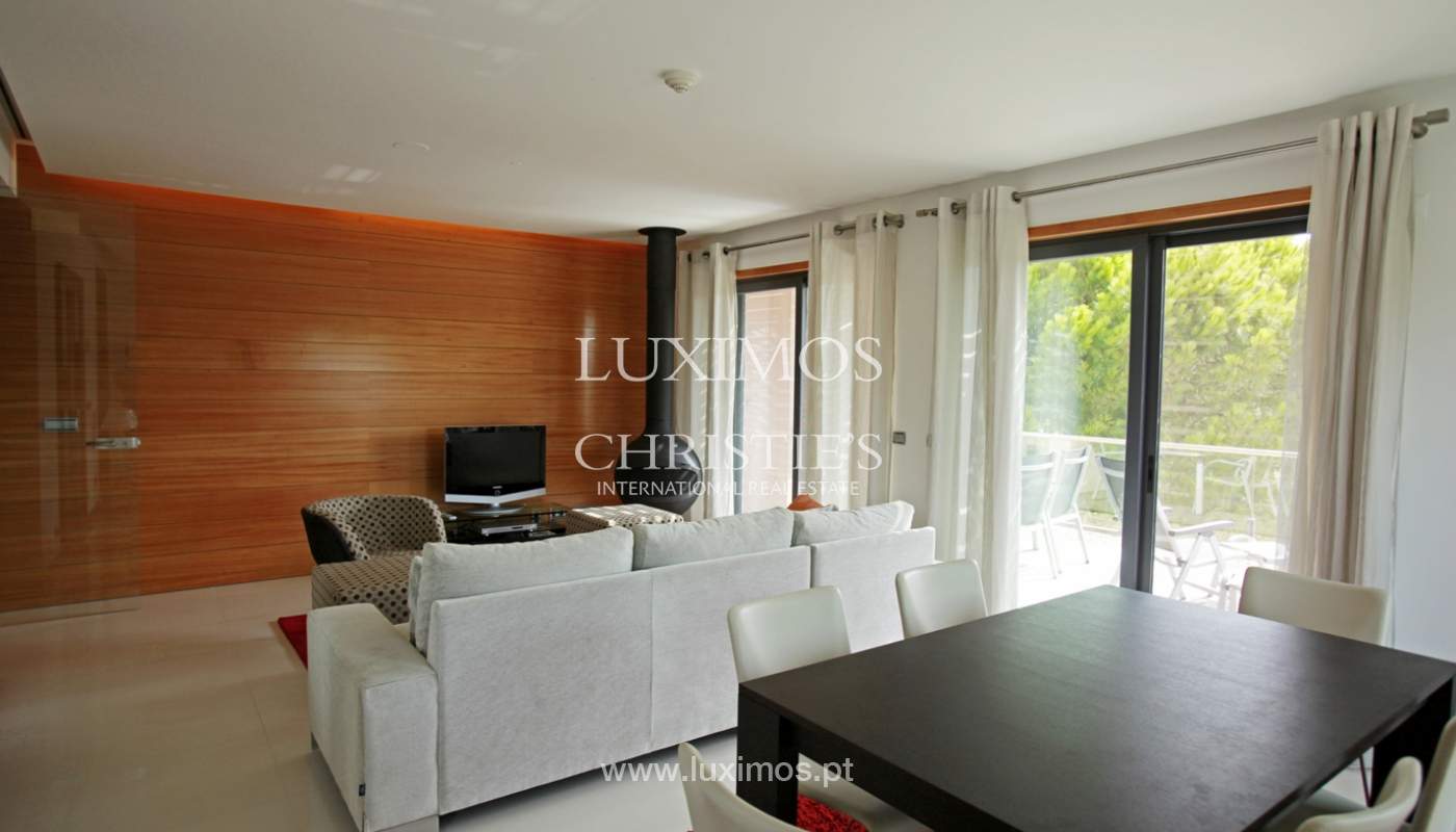 Apartamento para venda com vista golfe em Vale do Lobo, Algarve_120320