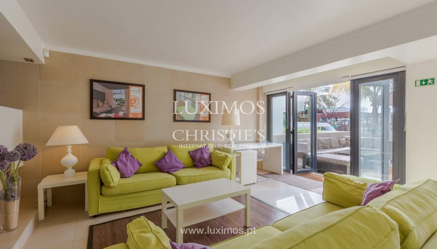 Venda de moradia com piscina, vista para a marina, Vilamoura, Algarve_121458