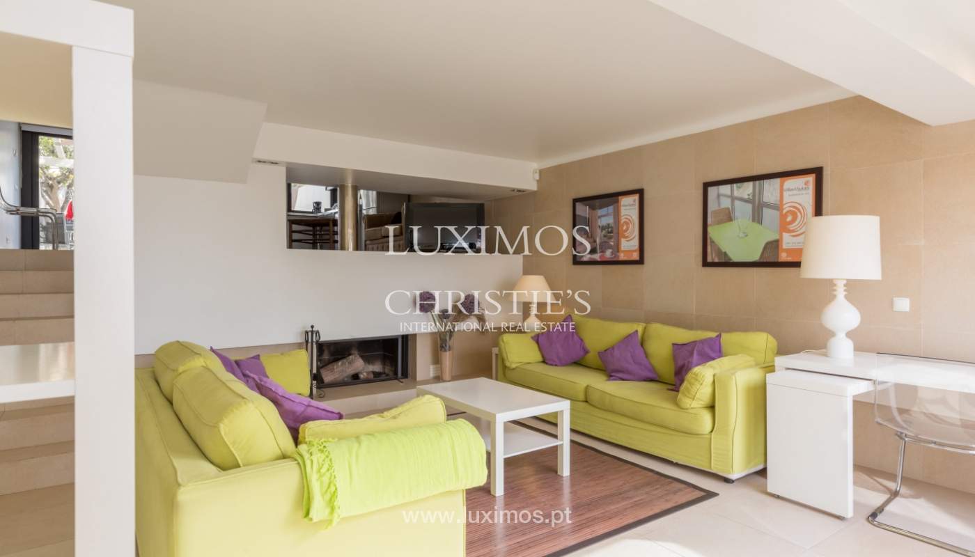 Venda de moradia com piscina, vista para a marina, Vilamoura, Algarve_121462