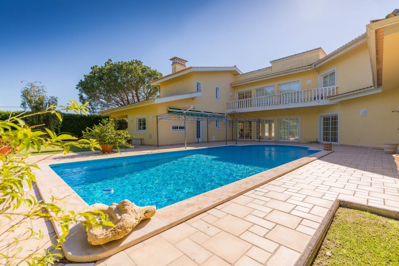 Freistehende villa zum Verkauf, pool und Garten, Nähe golf, Vilamoura, Algarve, Portugal_121506