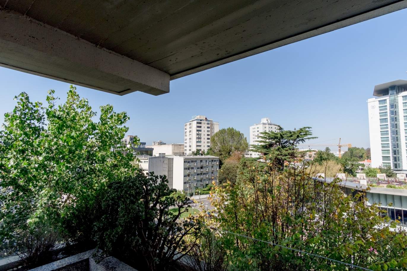 Venta de apartamento reformado, con balcón, Porto, Portugal_122556