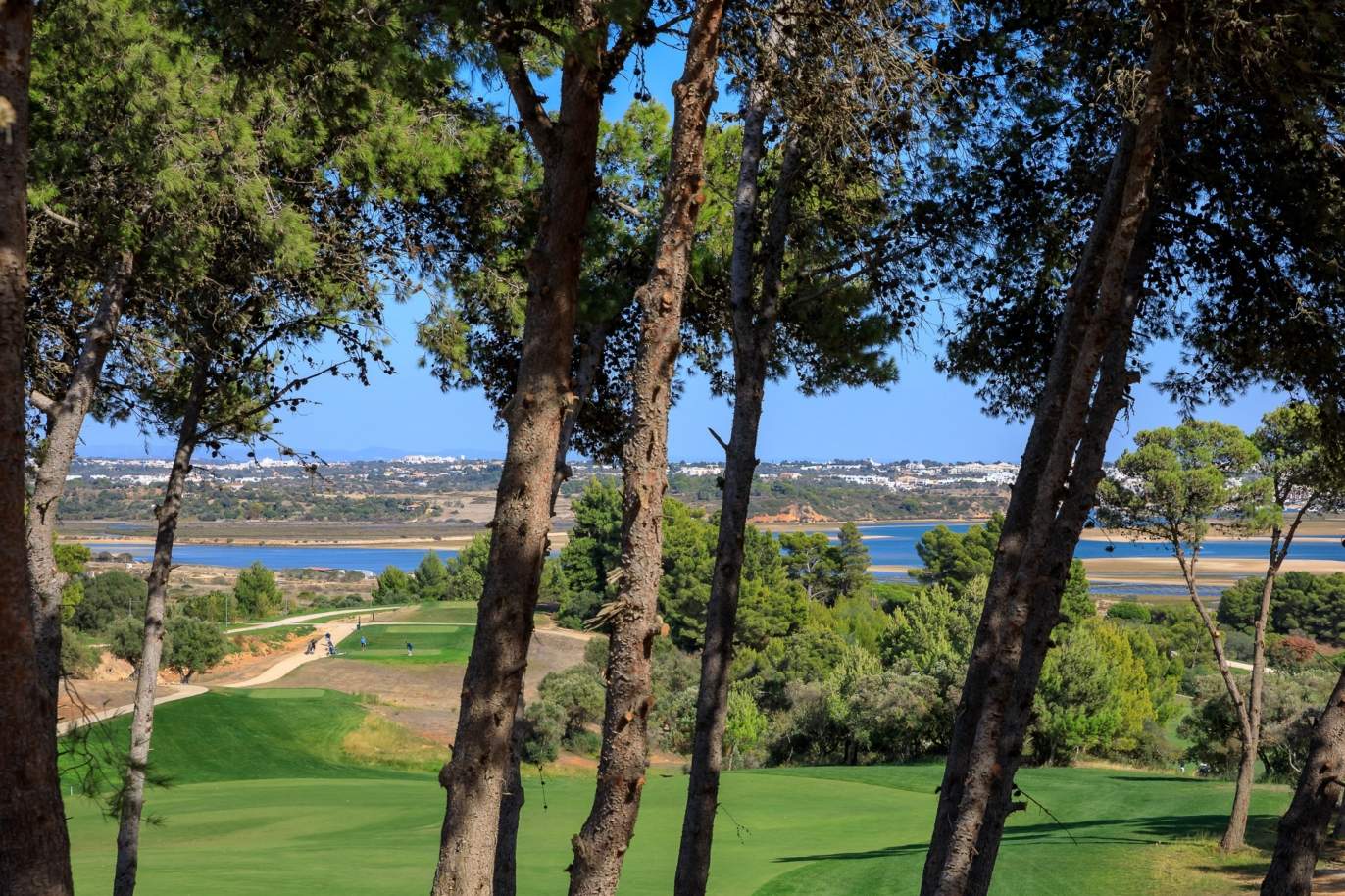 Sale of luxury apartment in golf resort, Lagos, Algarve, Portugal_122597