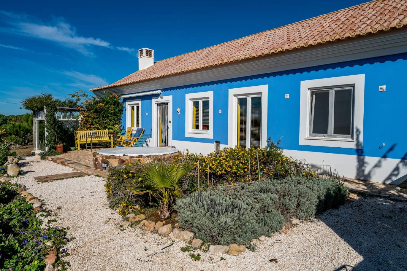 Sale of property with sea view, in Vila do Bispo, Algarve, Portugal_123083