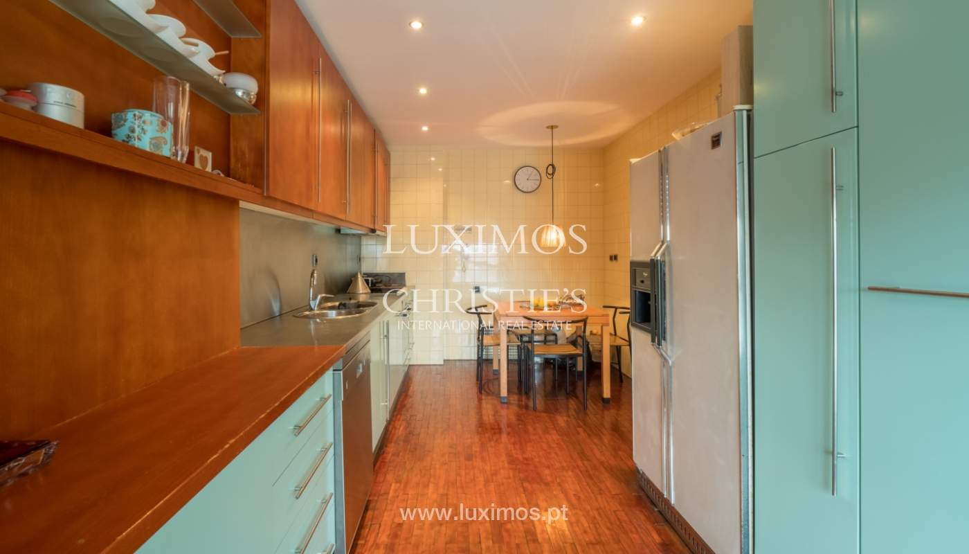 Sale apartment with balcony and river views, Aldoar, Porto, Portugal_125132