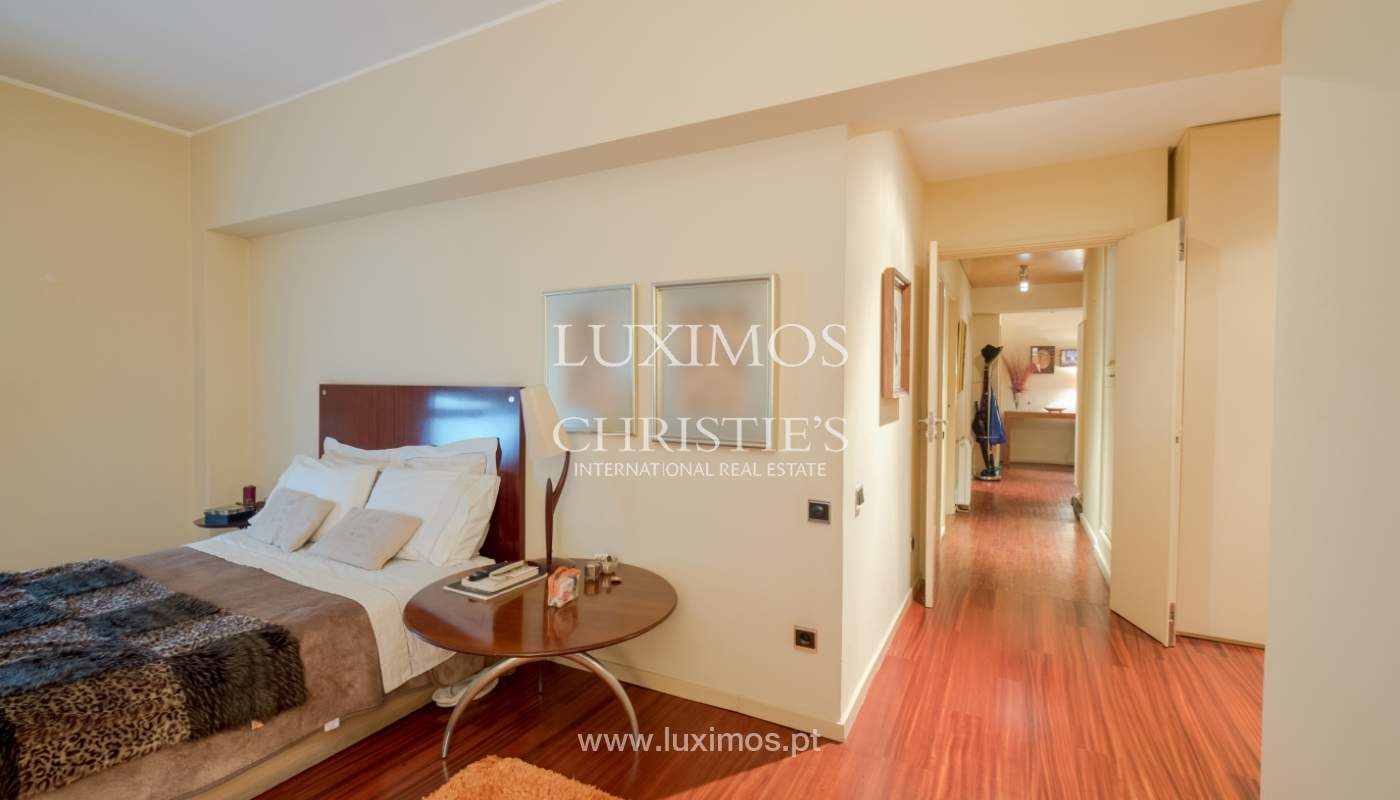Sale apartment with balcony and river views, Aldoar, Porto, Portugal_125144