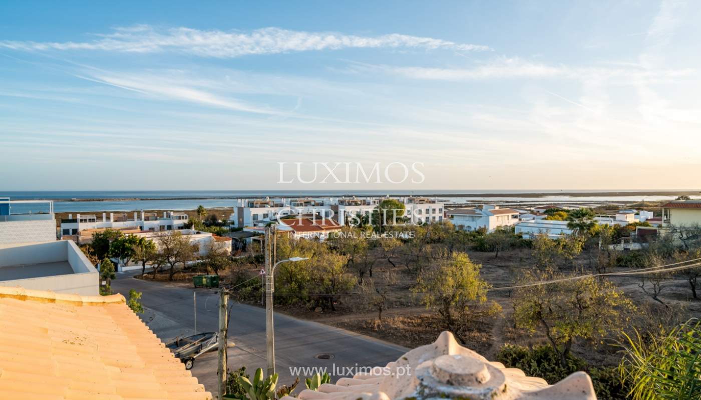 Sale of villa with pool in Fuseta, Olhão, Algarve, Portugal