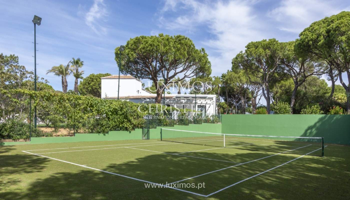 Venda de moradia de luxo frente golfe em Vilamoura, Algarve, Portugal_125752