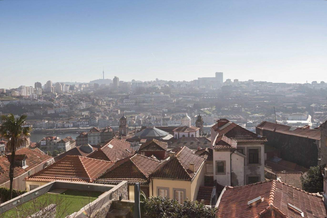 Appartement rénové à vendre, avec vue sur la rivière, Porto, Portugal_126636