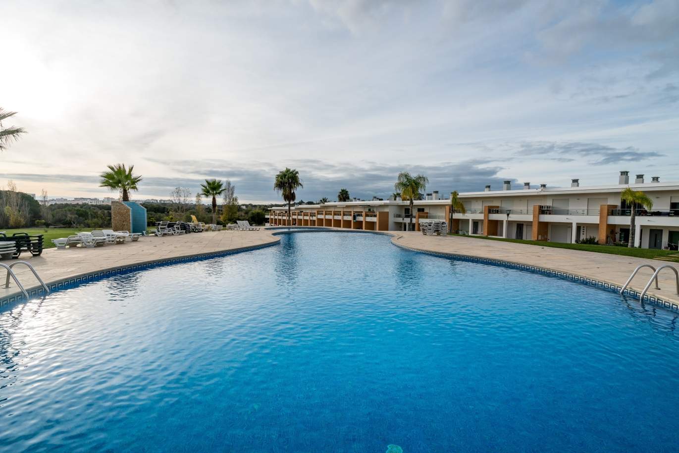 Sale of villa in private condominium in Albufeira, Algarve, Portugal_126869